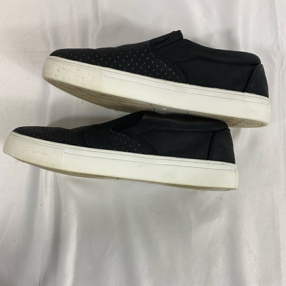 SEVEN7 Shoes‎